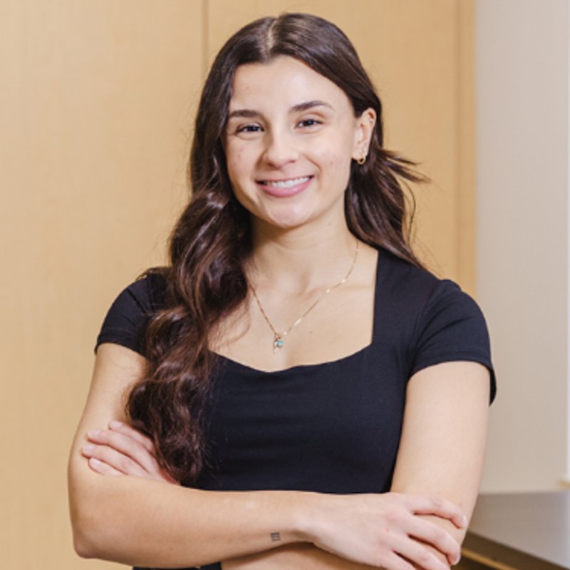 Ayşe Demir
